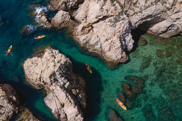 Tossa de Mar Excursion + Scuba Diving or Kayaking