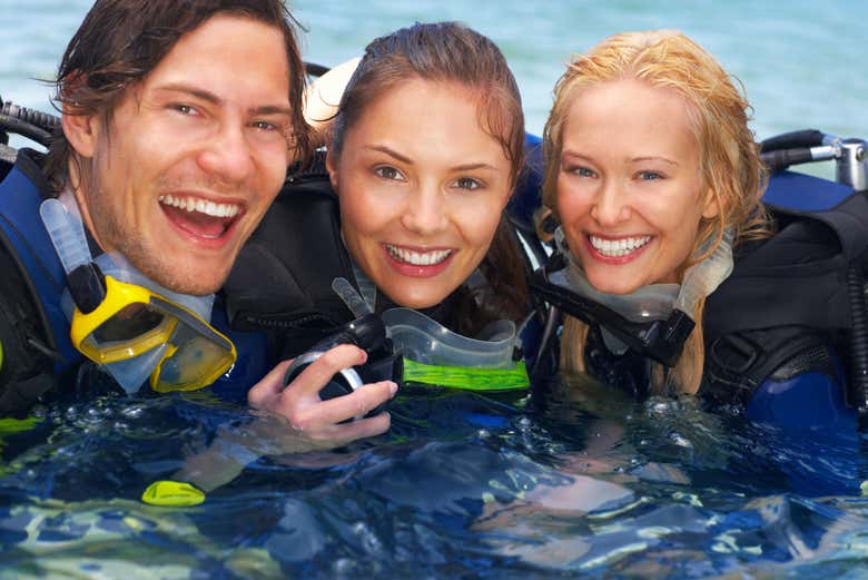 Enjoying the scuba diving experience