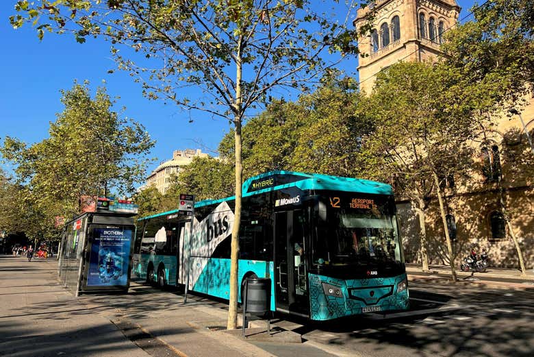 Travel comfortably to the centre of Barcelona