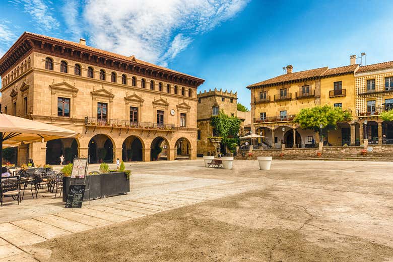 Plaza Mayor, in Poble Espanyol