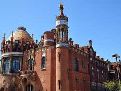 Hospital de la Santa Creu I Sant Pau, building