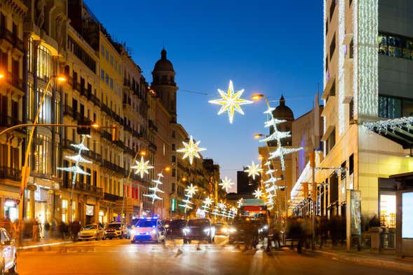 Barcelona Christmas Private Tuk-Tuk Tour